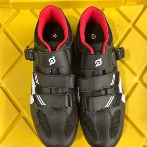 Peloton shoes size 45